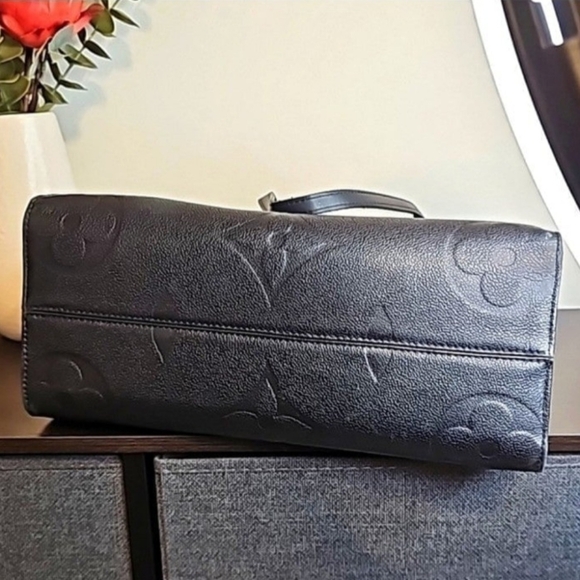 Louis Vuitton On the go MM - Picture 5 of 13